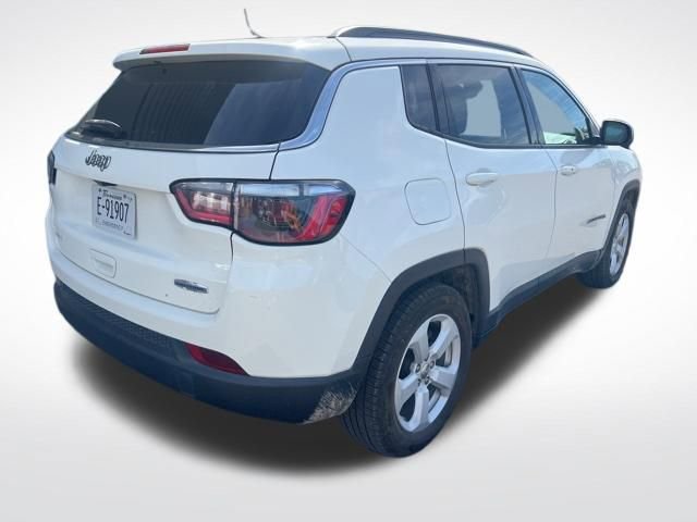 Used 2021 Jeep Compass Latitude image 2
