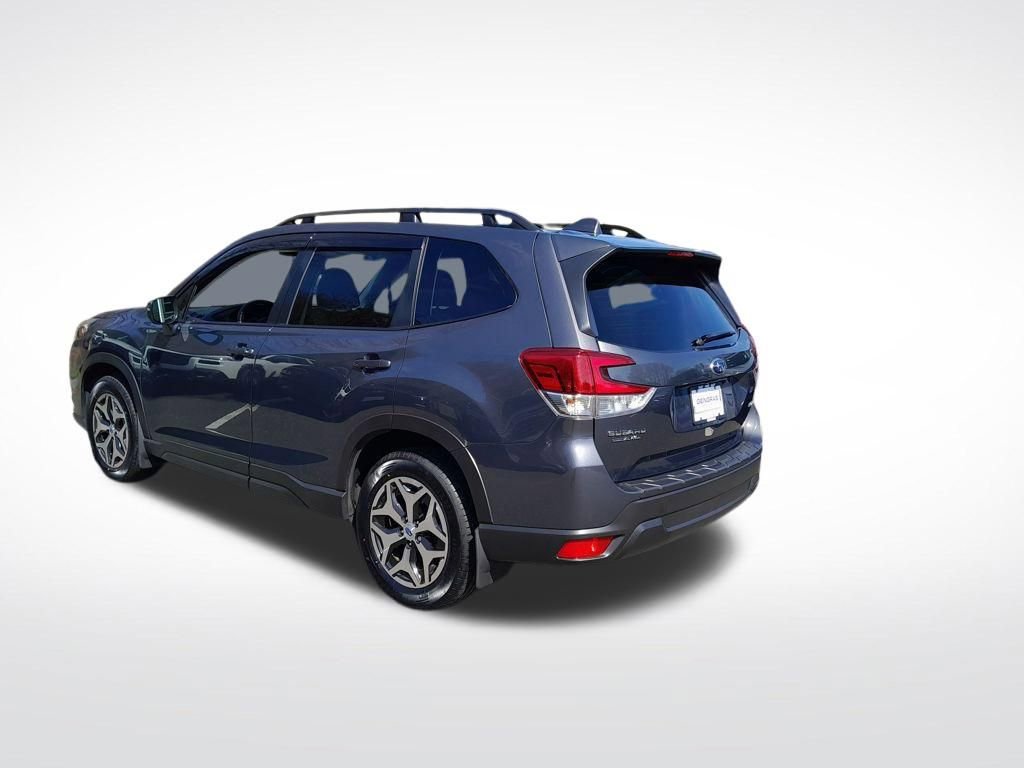Certified 2022 Subaru Forester Premium image 7