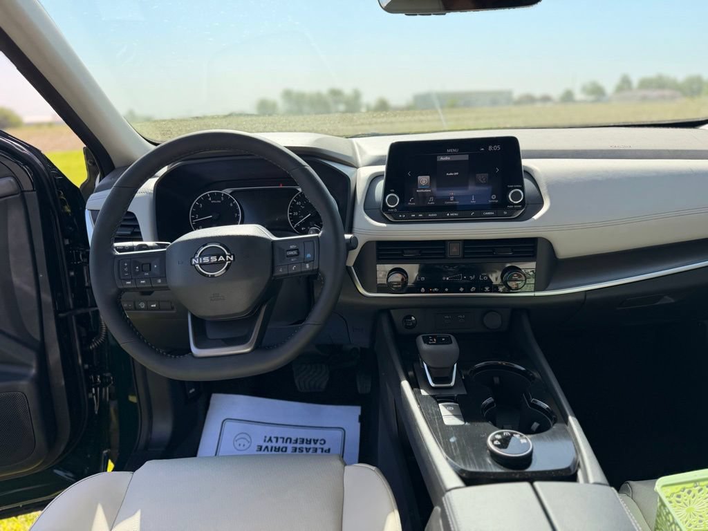 New 2026 Nissan Rogue Dark Armor AWD/4WD image 12