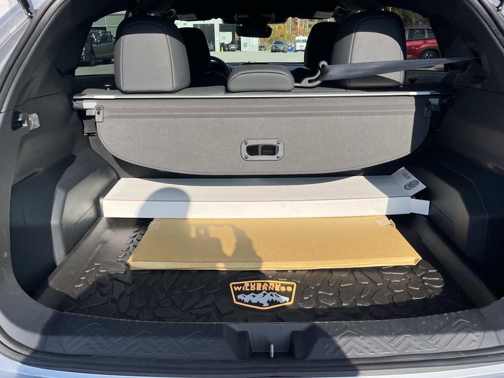 Used 2025 Subaru Crosstrek 2.5i Wilderness w/ Crosstrek Mirror Package image 19