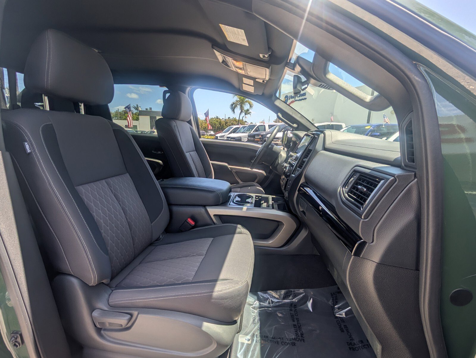 Used 2024 Nissan Titan SV w/ SV Bronze Edition Package RWD image 16