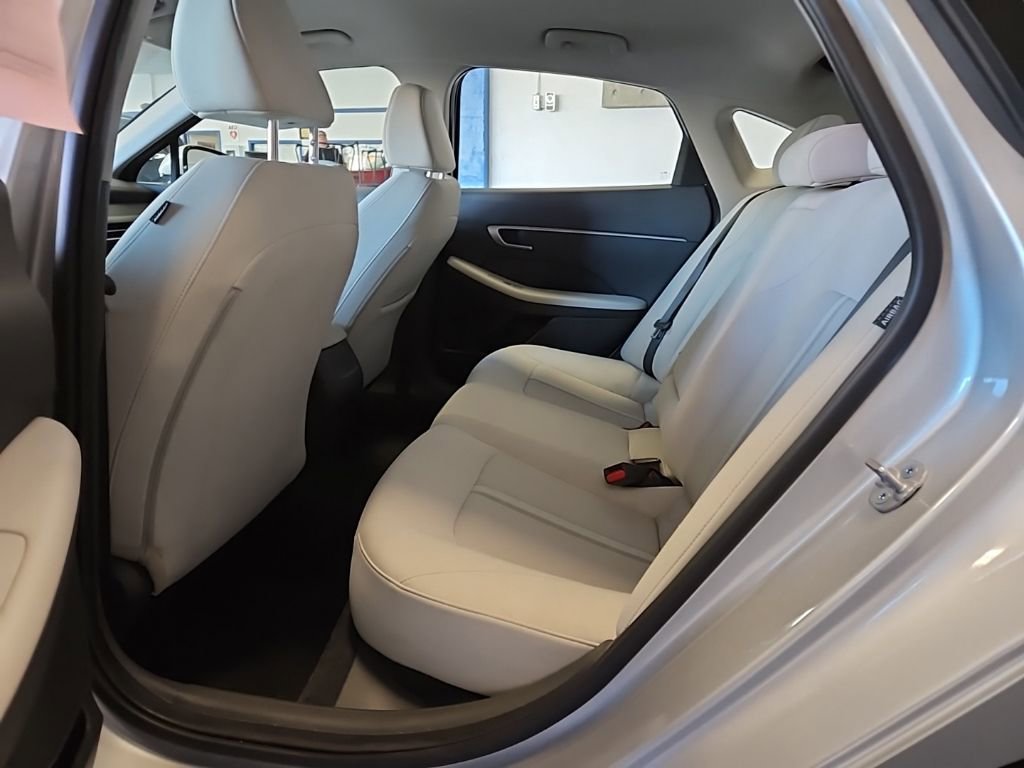 Used 2025 Hyundai Sonata SEL image 16