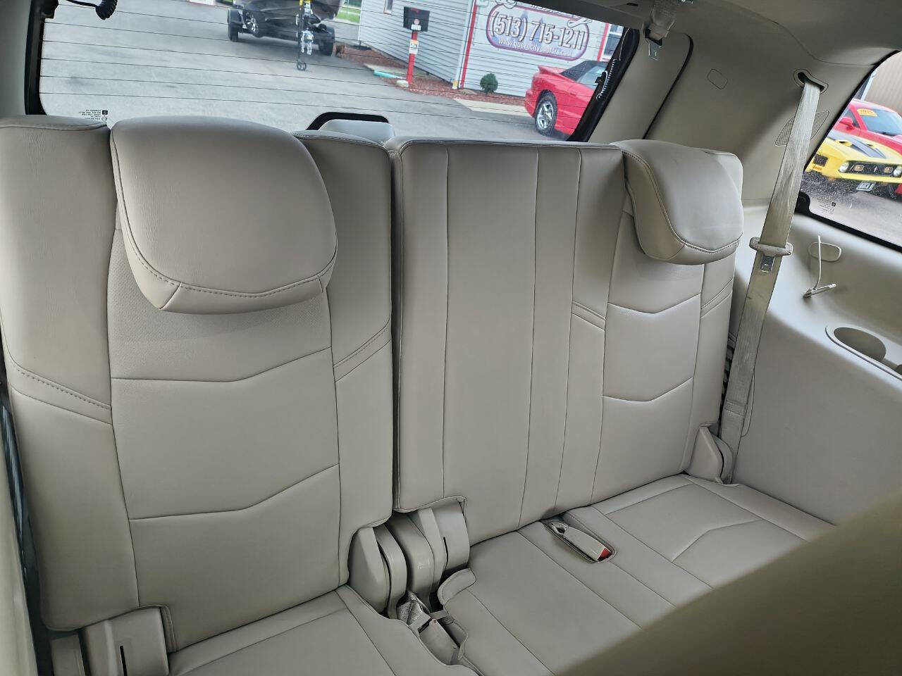 Used 2015 Cadillac Escalade Premium image 28