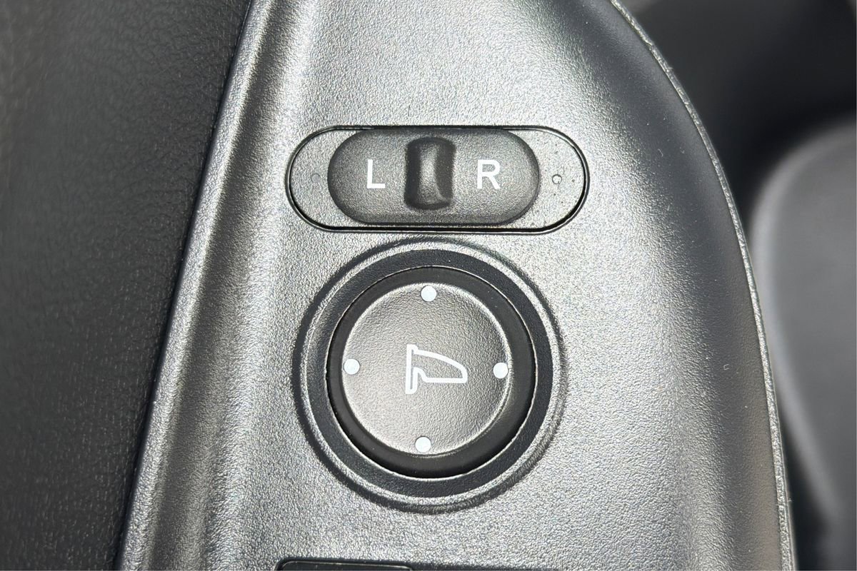 Used 2019 Honda Fit LX image 34