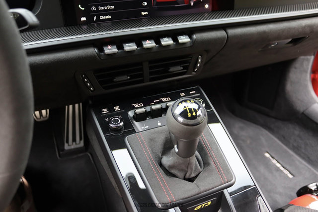 Used 2026 Porsche 911 GT3 RWD image 19