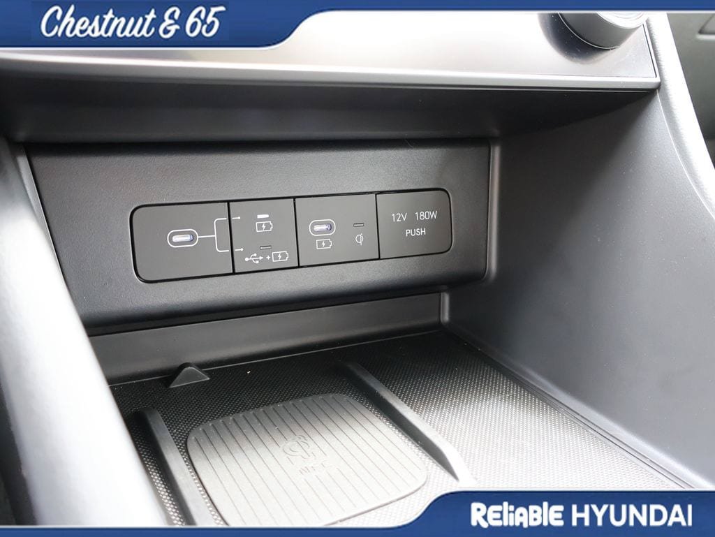 Certified 2024 Hyundai Sonata SEL w/ Convenience Package FWD image 39