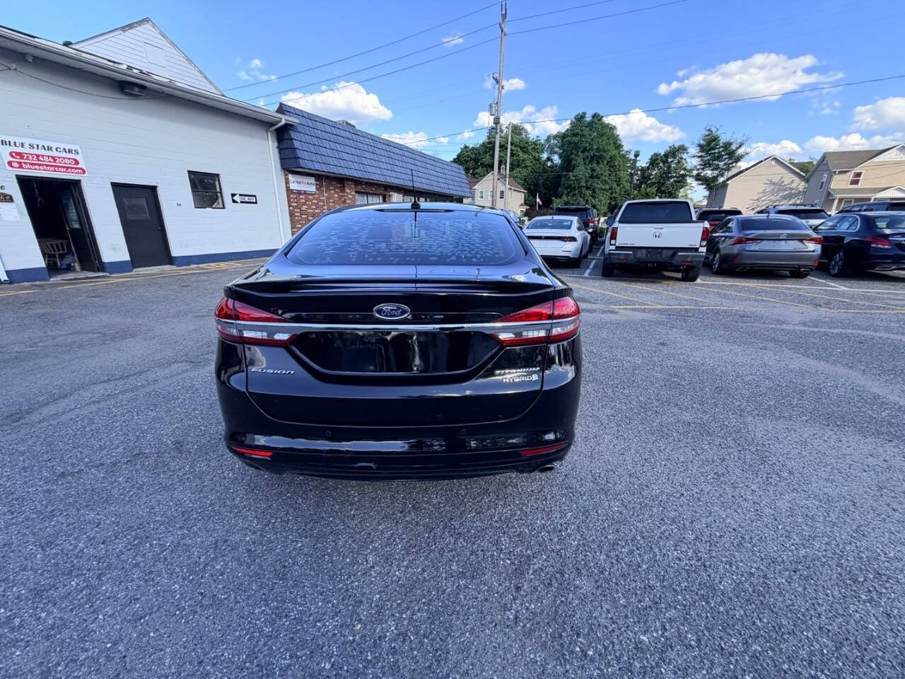 Used 2018 Ford Fusion Titanium FWD image 28