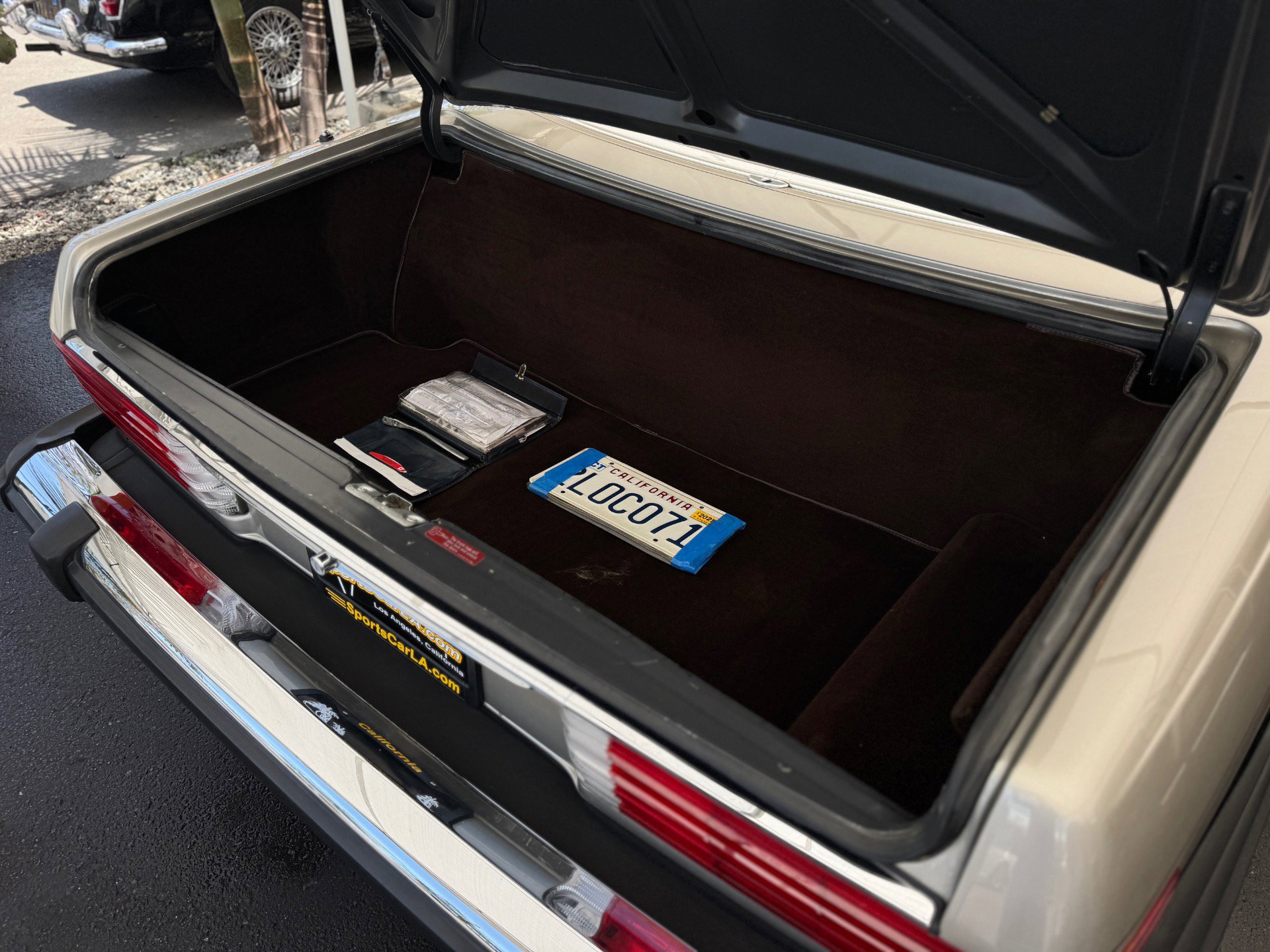 Used 1988 Mercedes-Benz 560 SL image 20