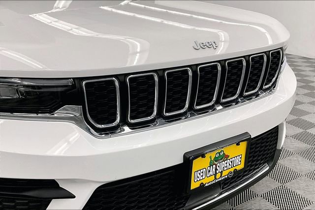 Used 2024 Jeep Grand Cherokee Laredo w/ Luxury Tech Group I image 31