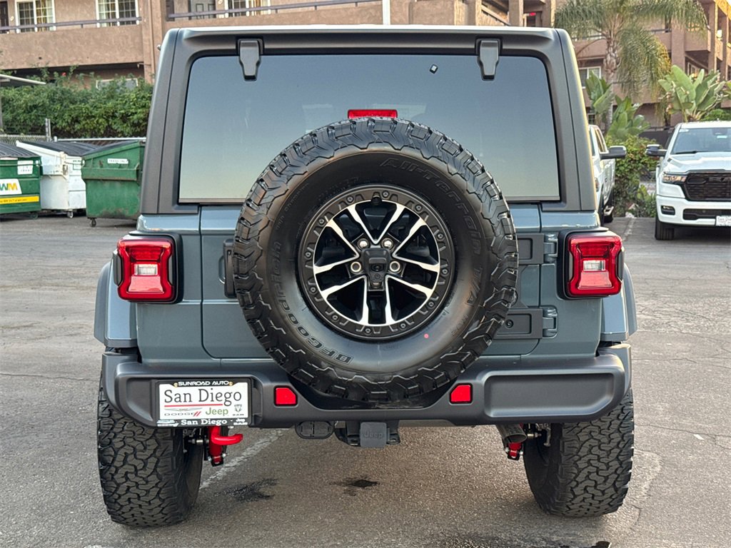 New 2025 Jeep Wrangler Unlimited Rubicon w/ XTREMEE 35" Tire Package image 12