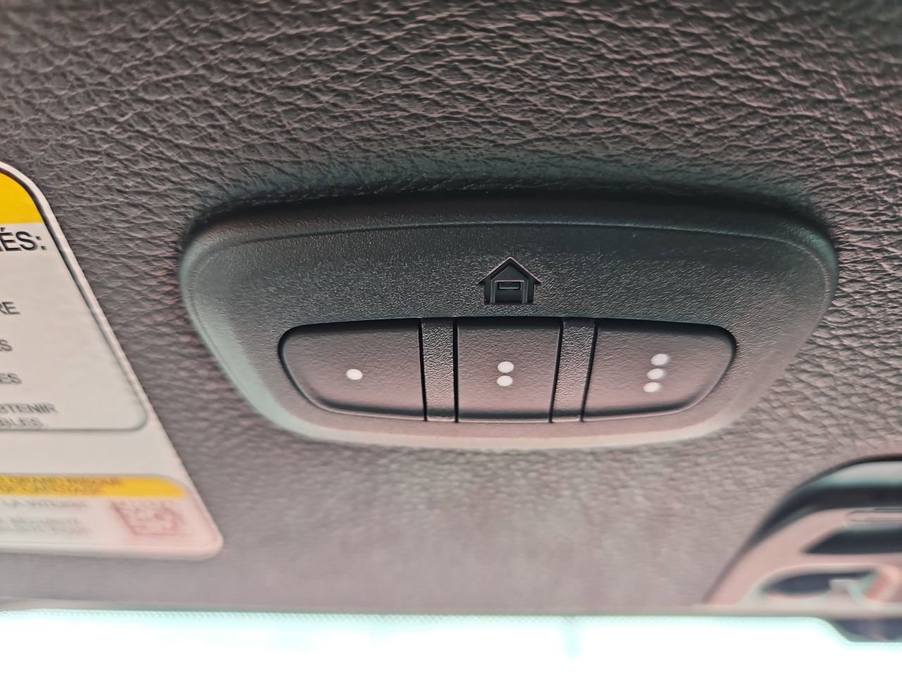 New 2025 Jeep Gladiator Sport image 21