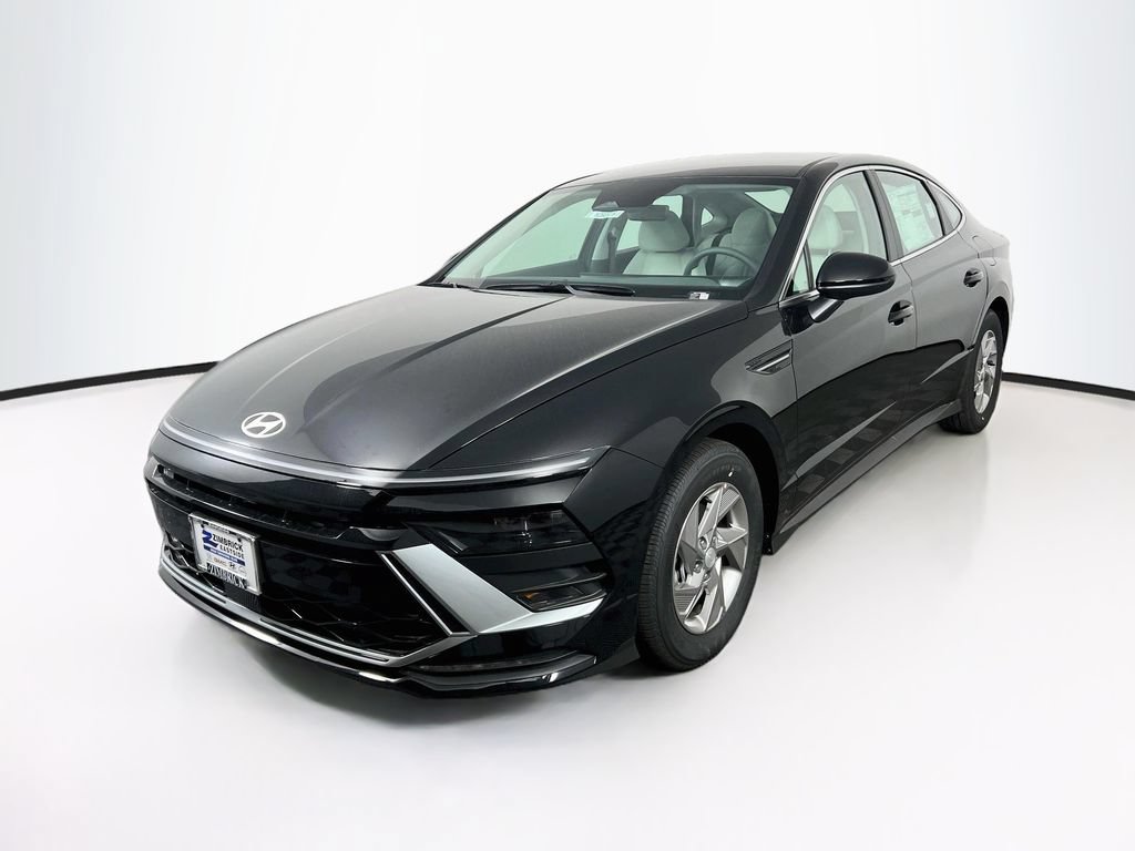 New 2026 Hyundai Sonata SE FWD image 3