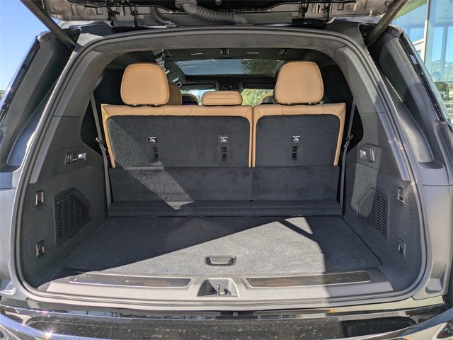 New 2026 Cadillac Escalade IQL Sport 2 w/ LPO, ONYX Package image 17