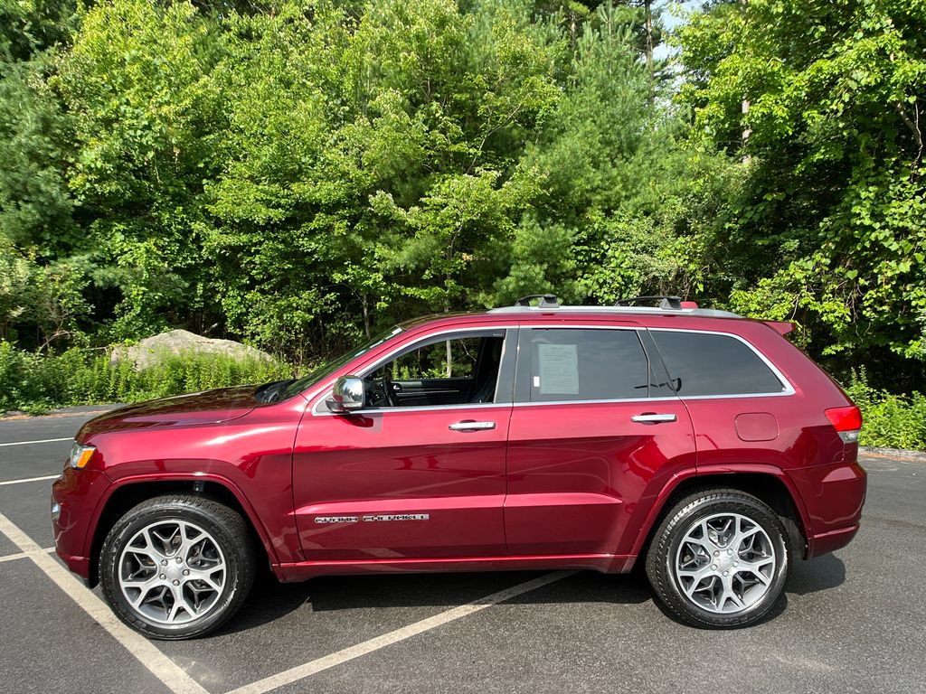 Used 2019 Jeep Grand Cherokee Overland AWD/4WD image 2