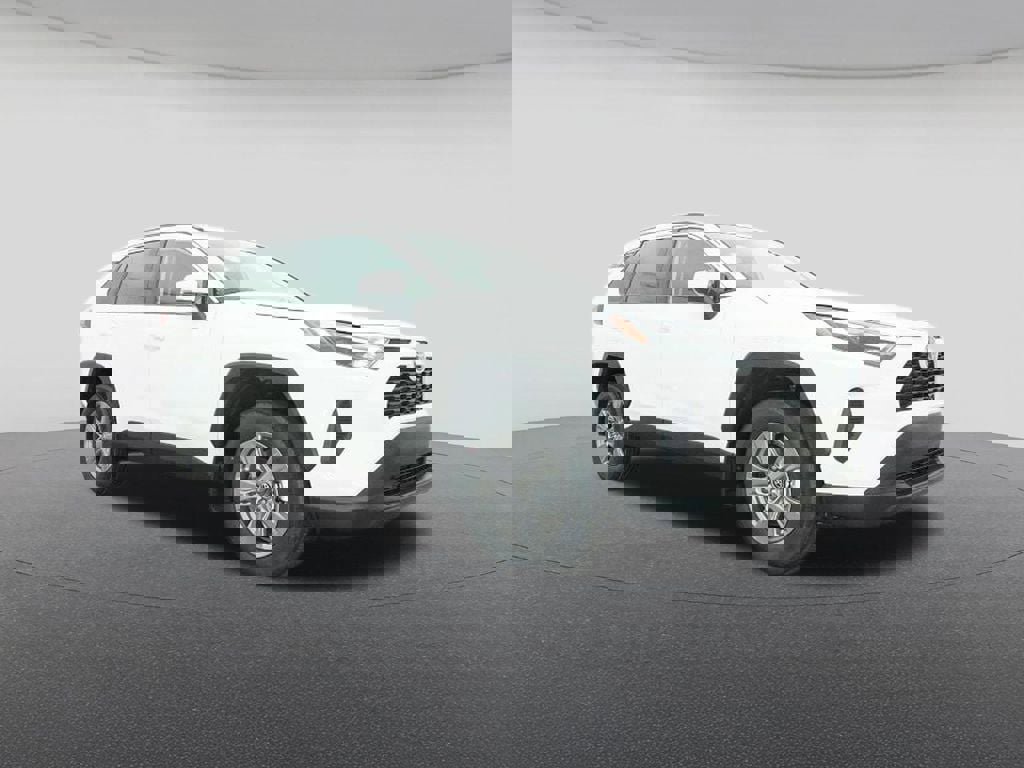 New 2025 Toyota RAV4 XLE image 29