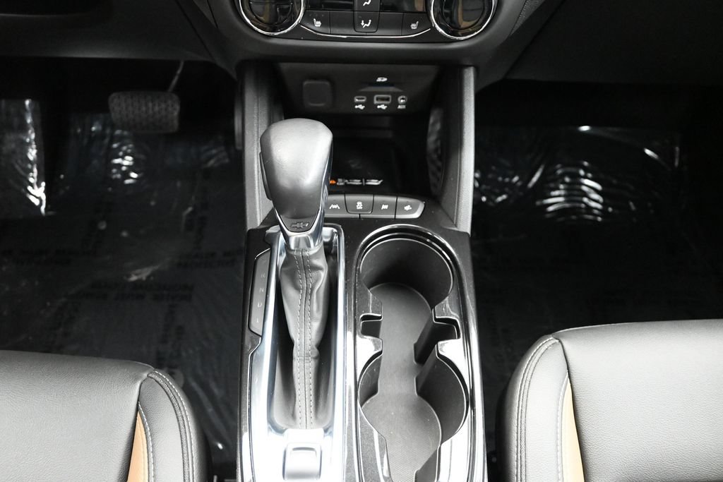 Used 2021 Chevrolet TrailBlazer ACTIV w/ Sun and Liftgate Package FWD image 18