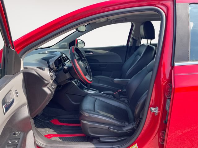 Used 2015 Chevrolet Sonic LTZ FWD image 9