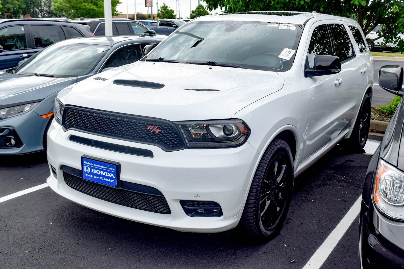 Used 2018 Dodge Durango R/T w/ Blacktop Package AWD/4WD image 1