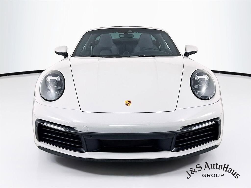 Used 2024 Porsche 911 Targa 4 AWD/4WD image 2