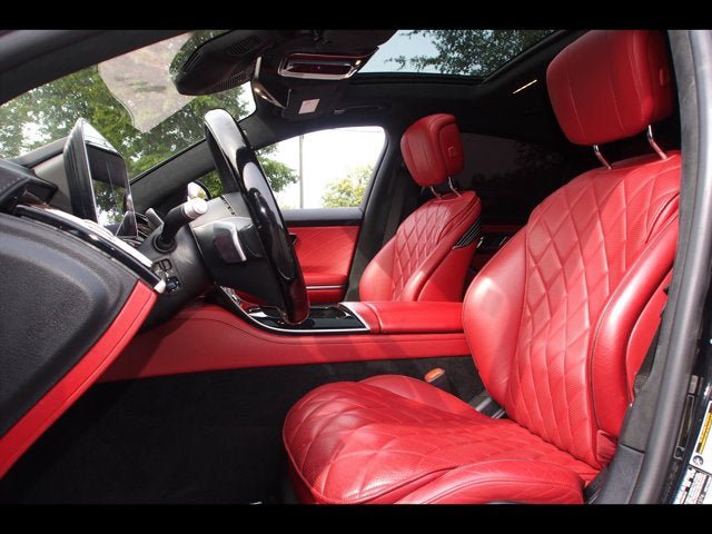 Used 2022 Mercedes-Benz S 580 4MATIC Sedan w/ AMG Line Package image 18