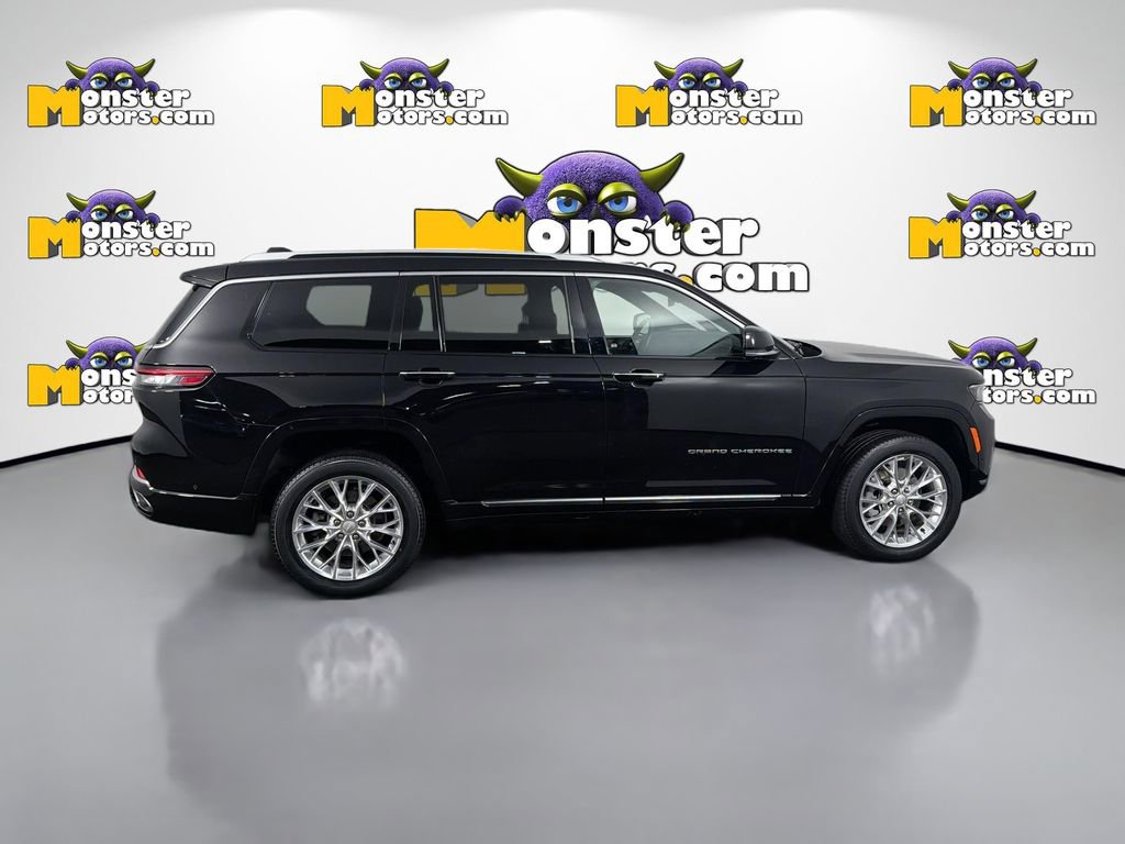 Used 2021 Jeep Grand Cherokee L Summit w/ Luxury Tech Group V image 4