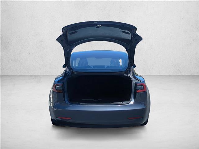 Used 2018 Tesla Model 3 Long Range RWD image 6