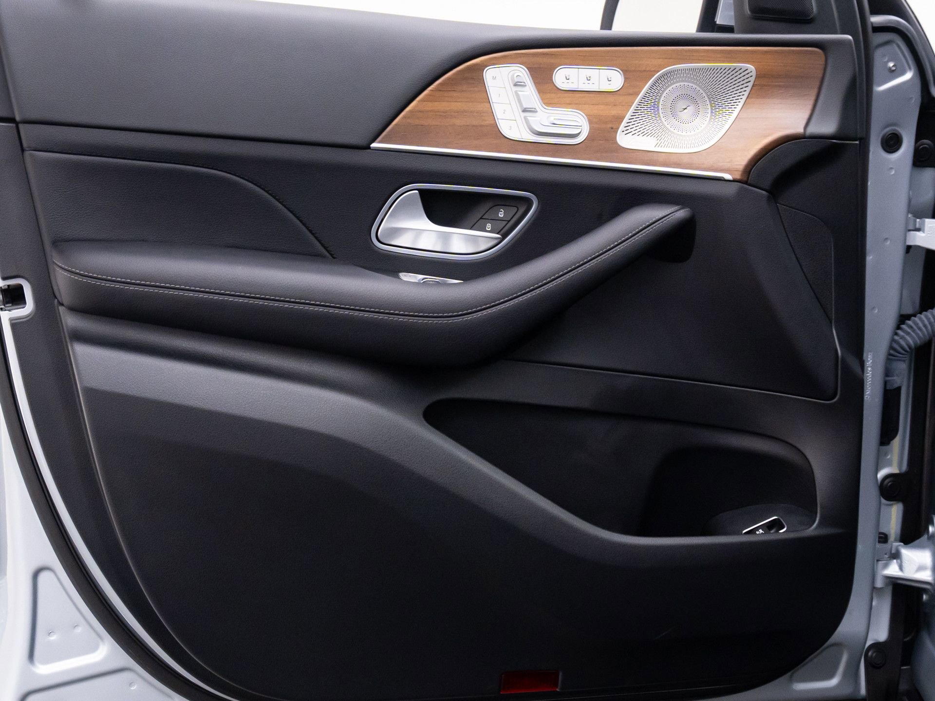 Certified 2024 Mercedes-Benz GLE 350 4MATIC image 12