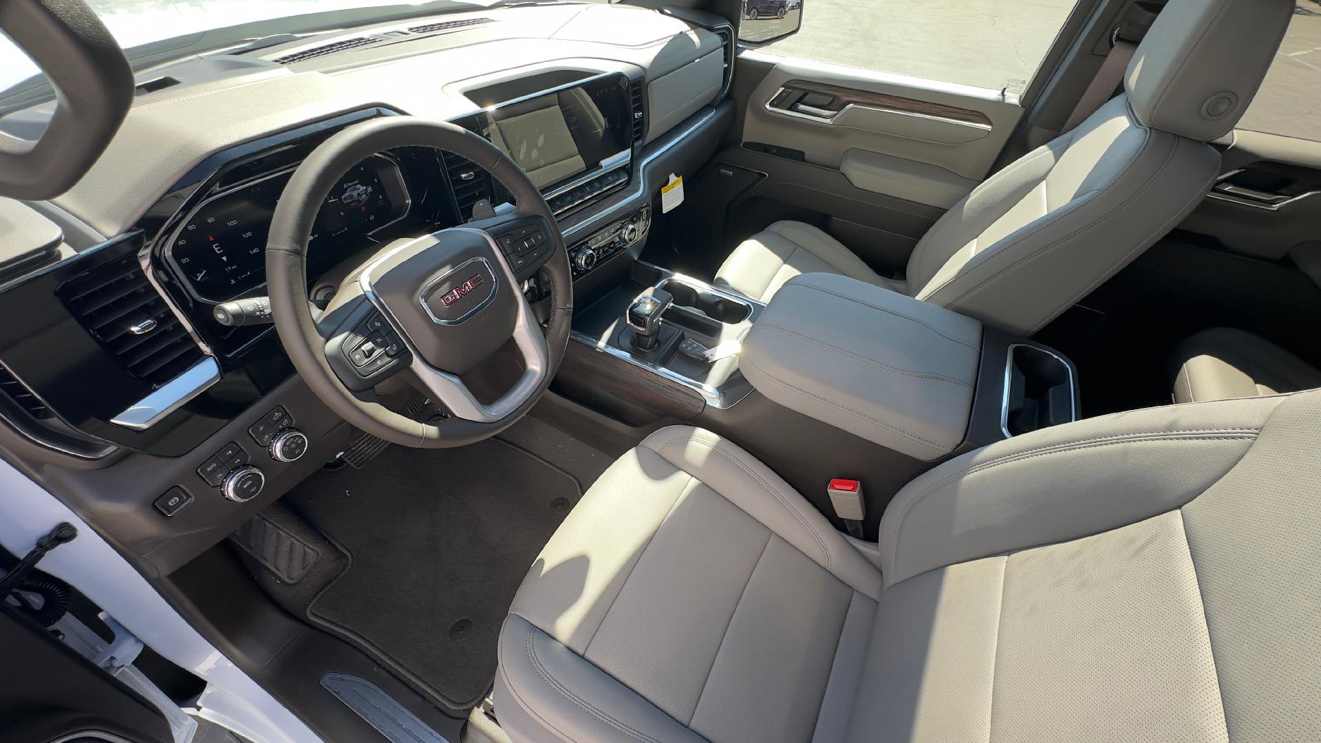 New 2026 GMC Sierra 1500 SLT w/ SLT Premium Plus Package image 16