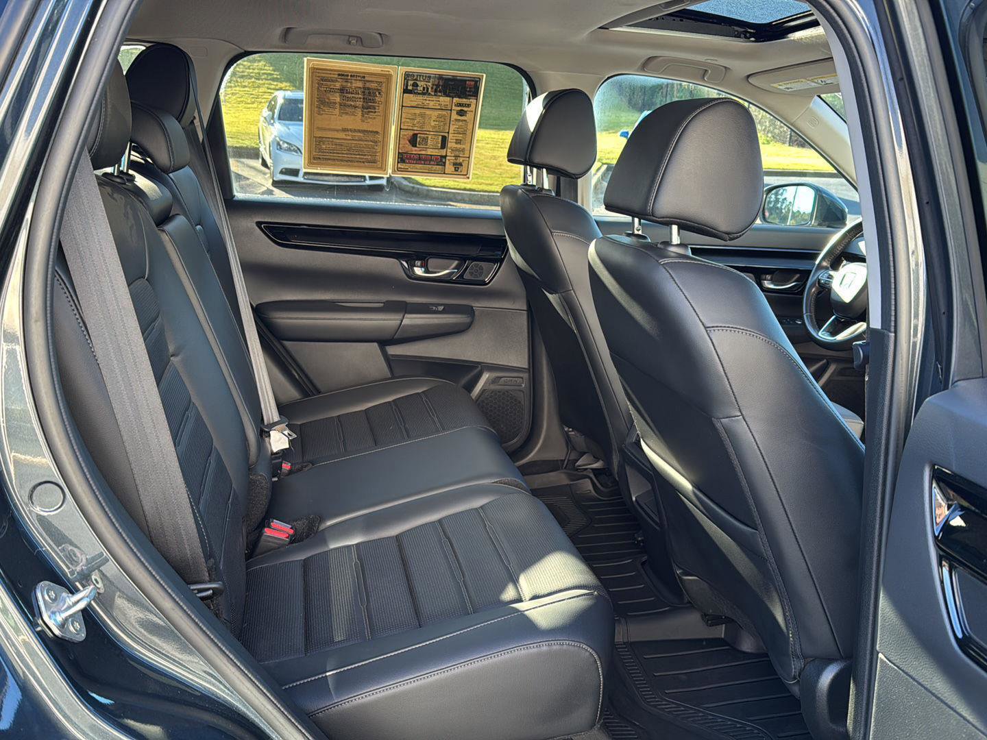 Used 2023 Honda CR-V EX-L image 11