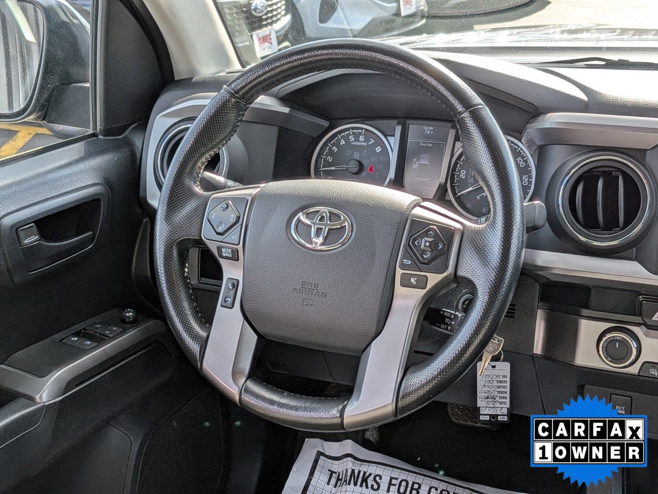 Used 2016 Toyota Tacoma SR5 w/ SR5 Appearance Package (SN) AWD/4WD image 17