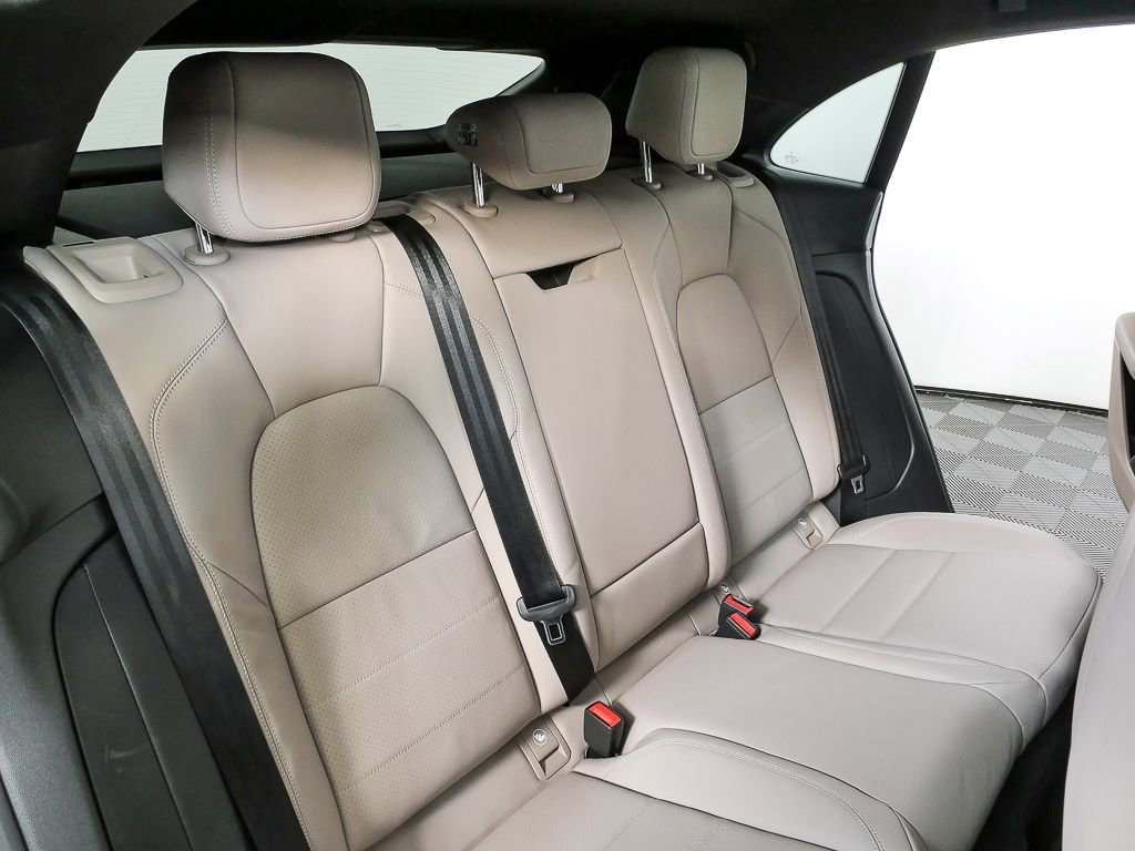 New 2026 Porsche Macan Electric image 22