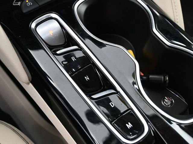 Used 2023 Buick Envision Essence image 22
