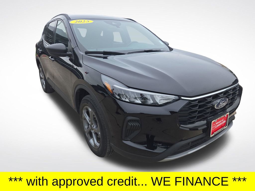Used 2025 Ford Escape ST-Line AWD/4WD image 9