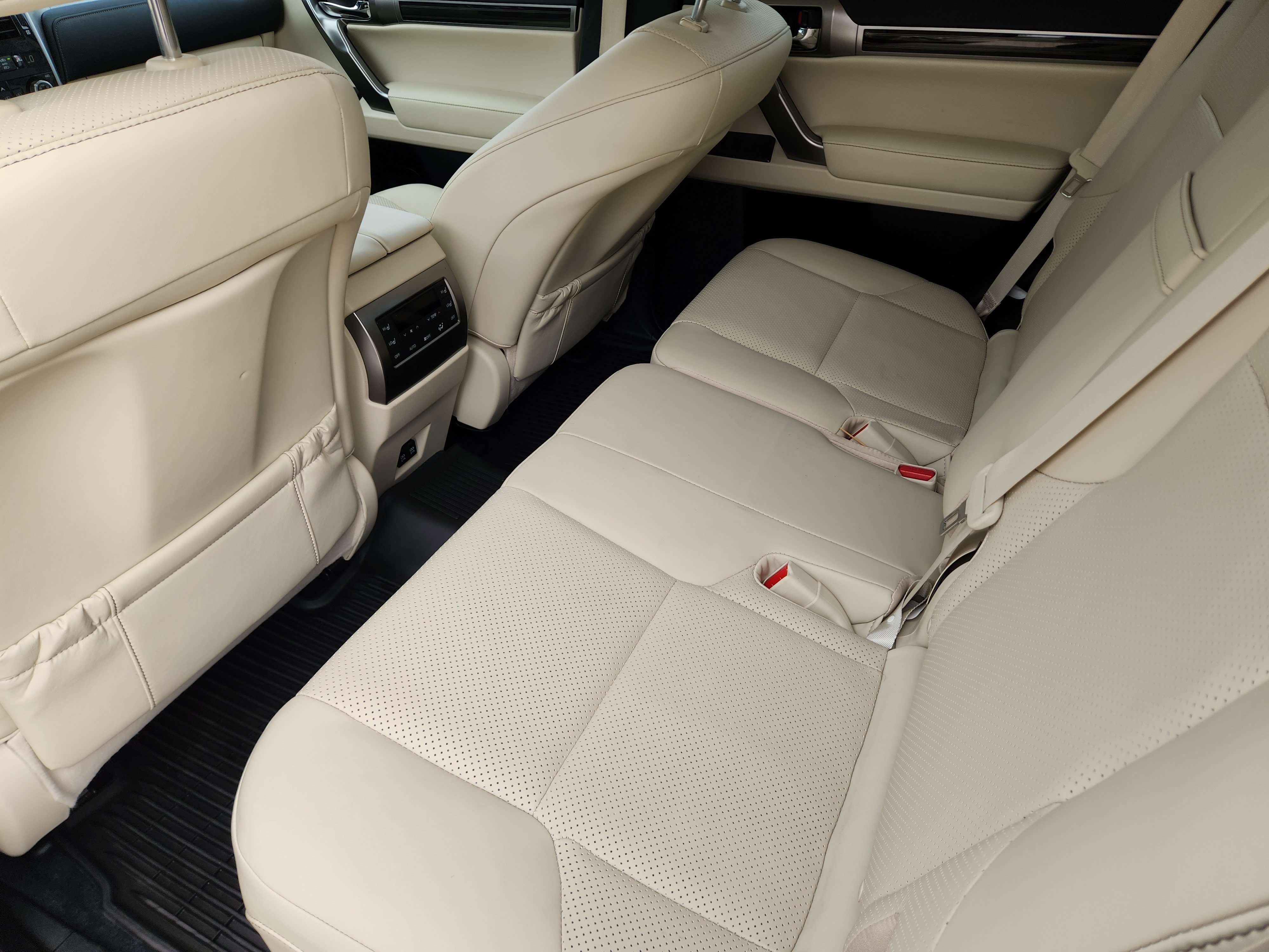 Used 2023 Lexus GX 460 Luxury AWD/4WD image 37