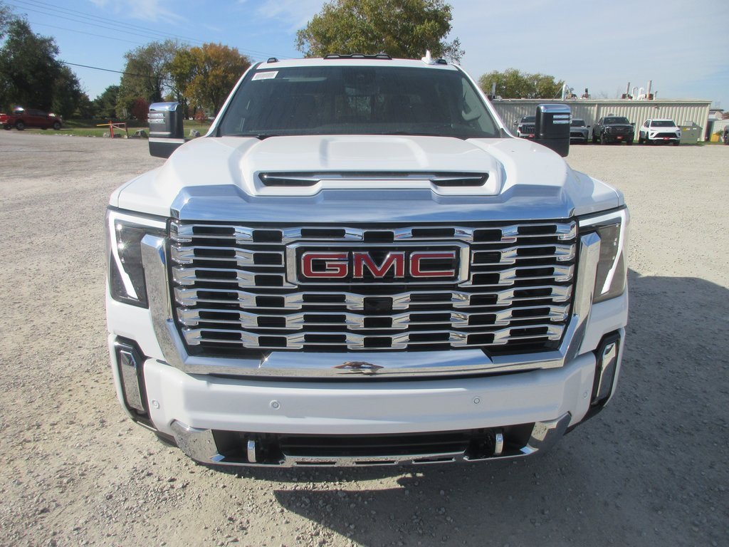 New 2026 GMC Sierra 2500 Denali w/ Denali Reserve Package image 12