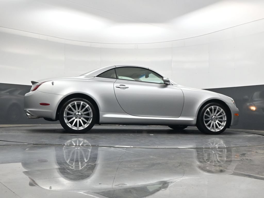 Used 2007 Lexus SC 430 Convertible w/ Preferred Accessory Pkg RWD image 37