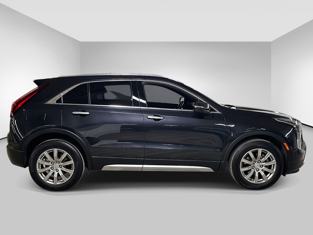 Used 2023 Cadillac XT4 Premium Luxury image 6