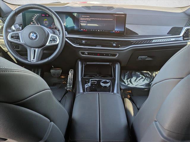 Used 2025 BMW X6 M60i image 19