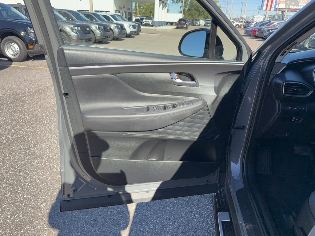 Used 2022 Hyundai Santa Fe XRT image 8