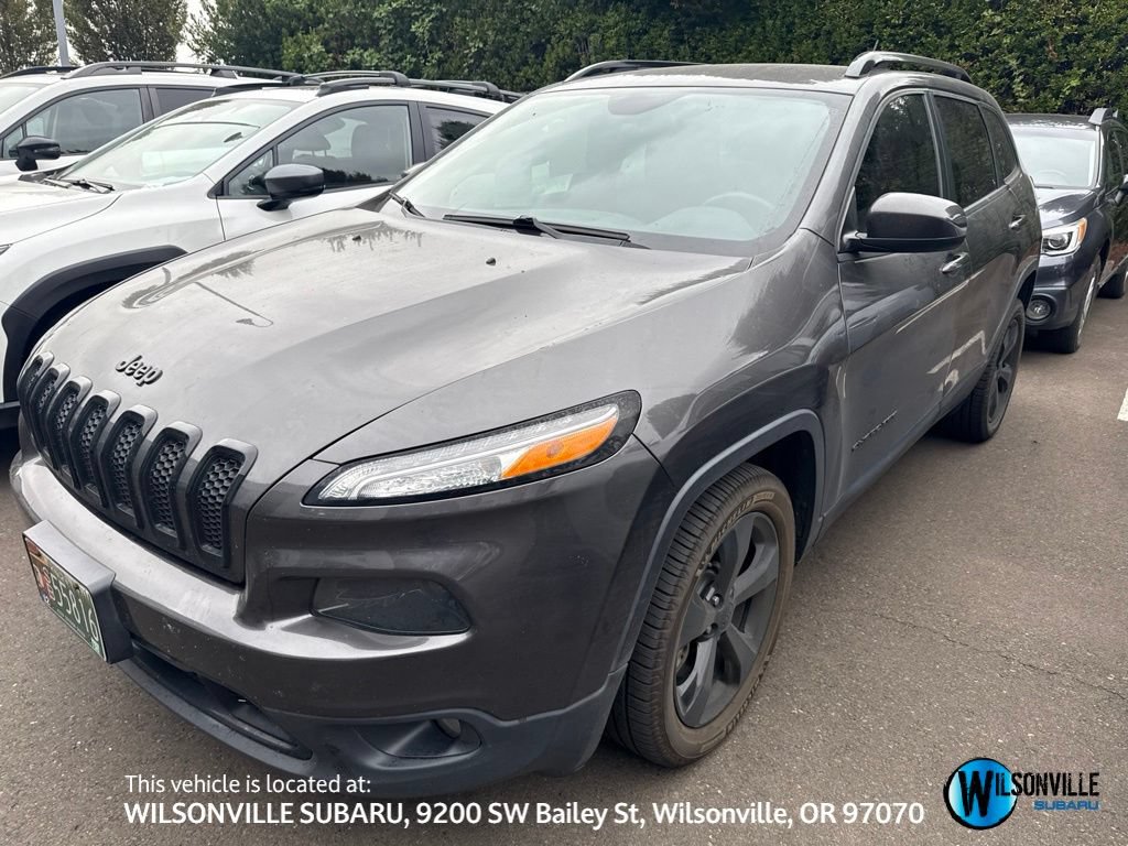 Used 2018 Jeep Cherokee Latitude w/ Altitude Package FWD image 1