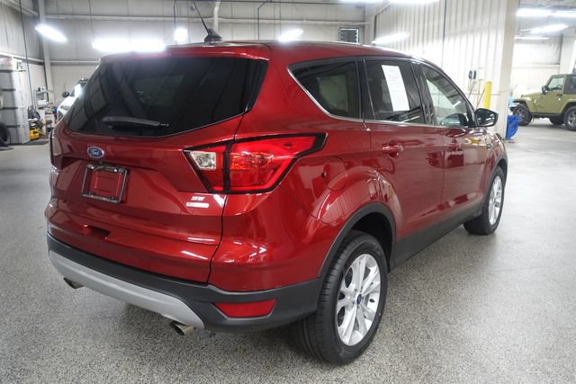 Used 2019 Ford Escape SE FWD image 7