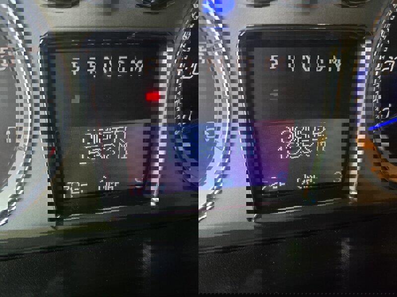 Used 2011 Cadillac Escalade ESV Luxury image 36