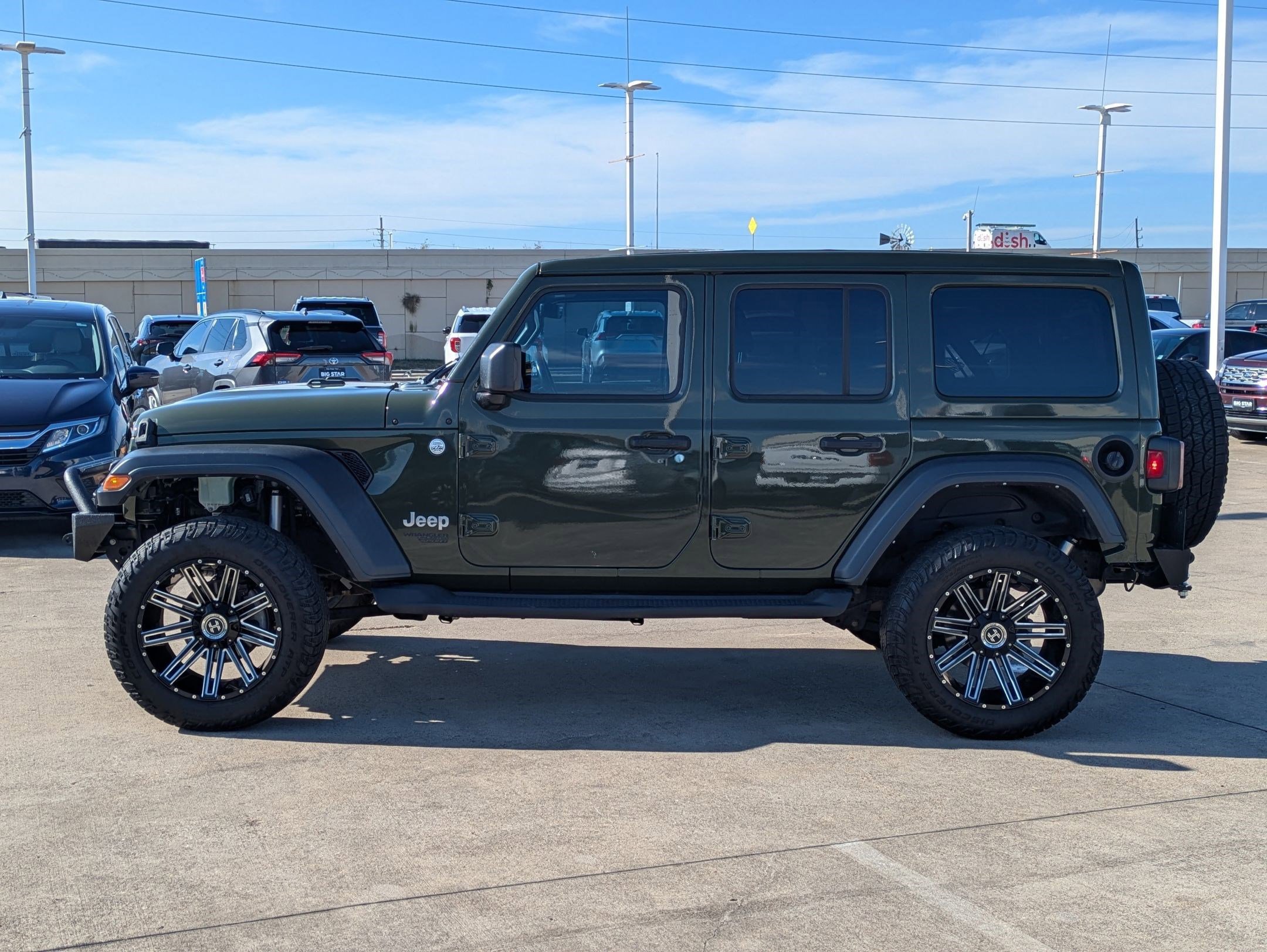 Used 2021 Jeep Wrangler Unlimited Sport w/ Sun And Sound Package image 7