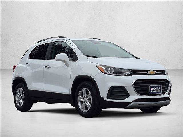 Used 2017 Chevrolet Trax LT w/ LT Convenience Package FWD image 9