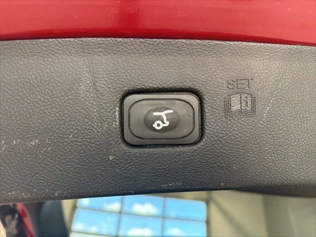 Used 2024 Ford Edge SEL w/ Convenience Package AWD/4WD image 16