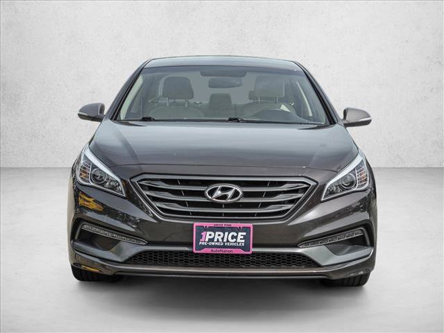 Certified 2021 Hyundai Elantra SEL FWD image 2