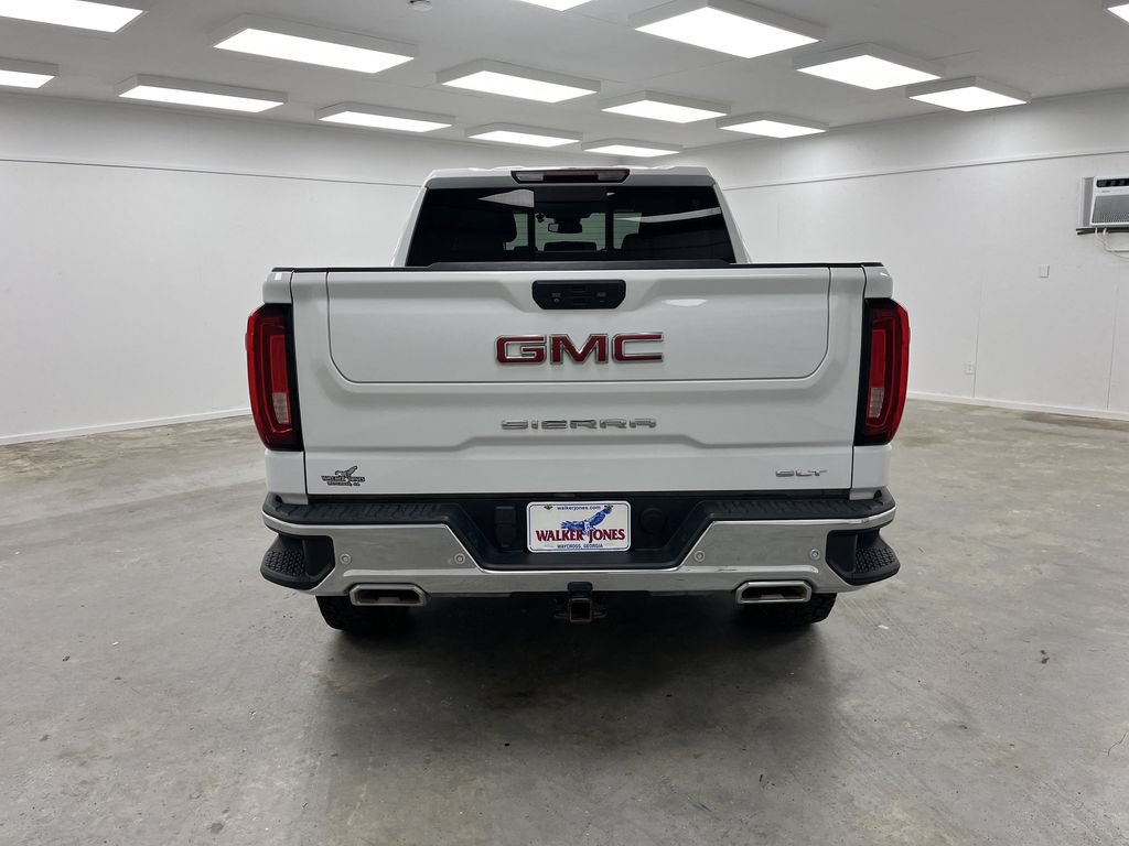 Used 2022 GMC Sierra 1500 SLT w/ SLT Premium Plus Package AWD/4WD image 4