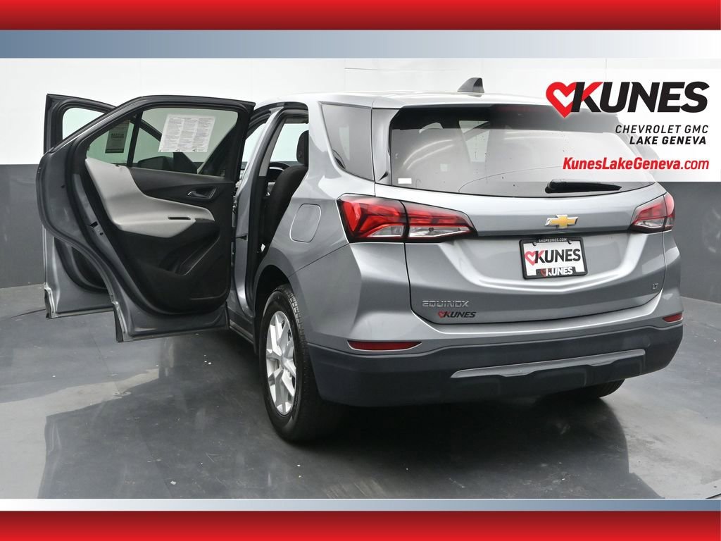 Used 2023 Chevrolet Equinox LT image 54