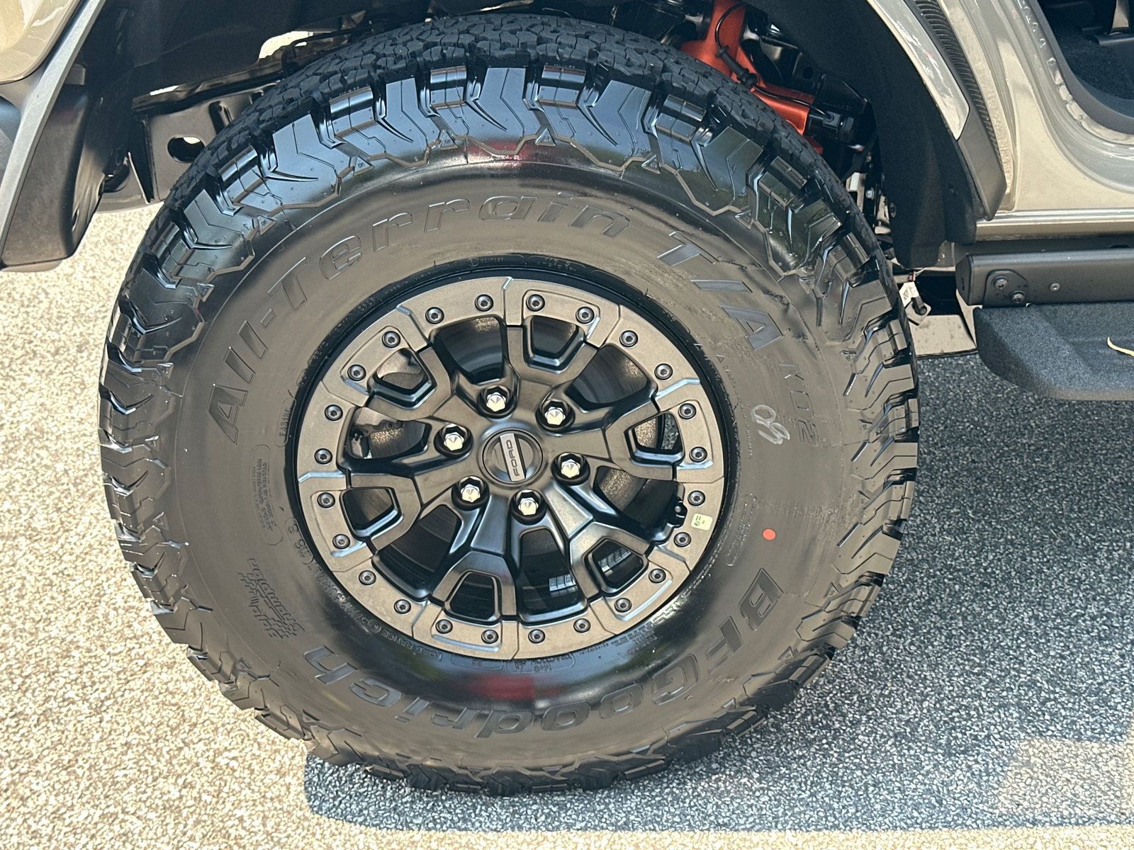 New 2026 Ford Bronco Raptor AWD/4WD image 18