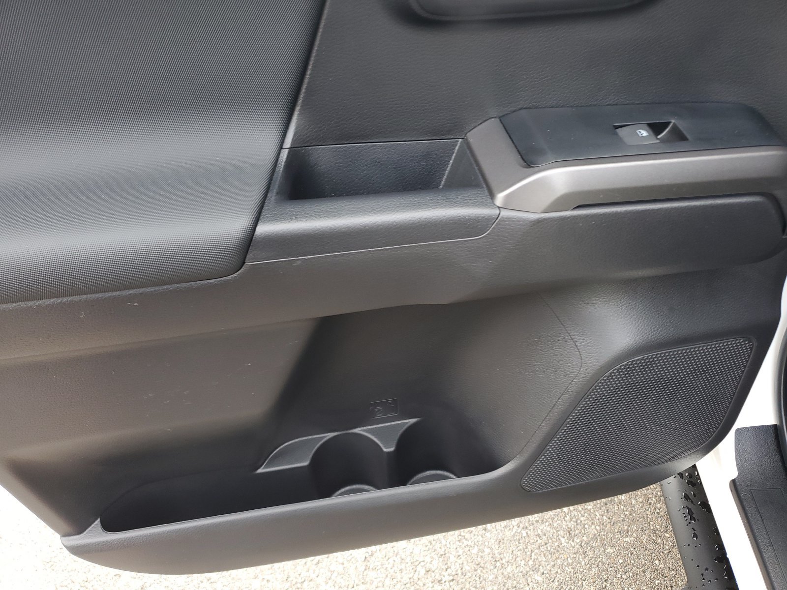 Certified 2023 Toyota Tacoma TRD Off-Road AWD/4WD image 16